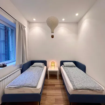 شقة Gorky Urban Bliss *